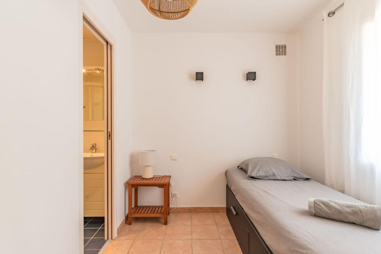 Villa Vue Mer Presqu'Ile De Giens Avec Piscine Hyères Kültér fotó